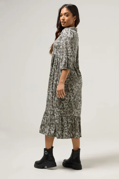 PixieGirl Petite Grey Animal Print Collar Midaxi Dress - 10 Image 3