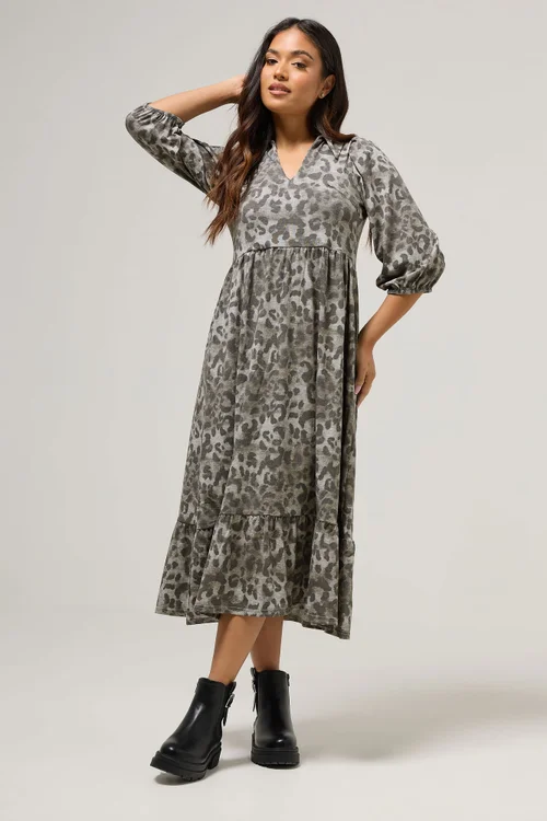 PixieGirl Petite Grey Animal Print Collar Midaxi Dress - 10 Image 1