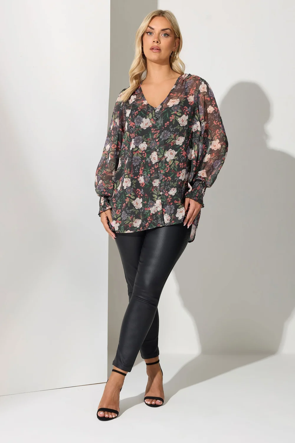 Yours London Curve Black Floral Shirred Cuff Blouse - 20 Image 2