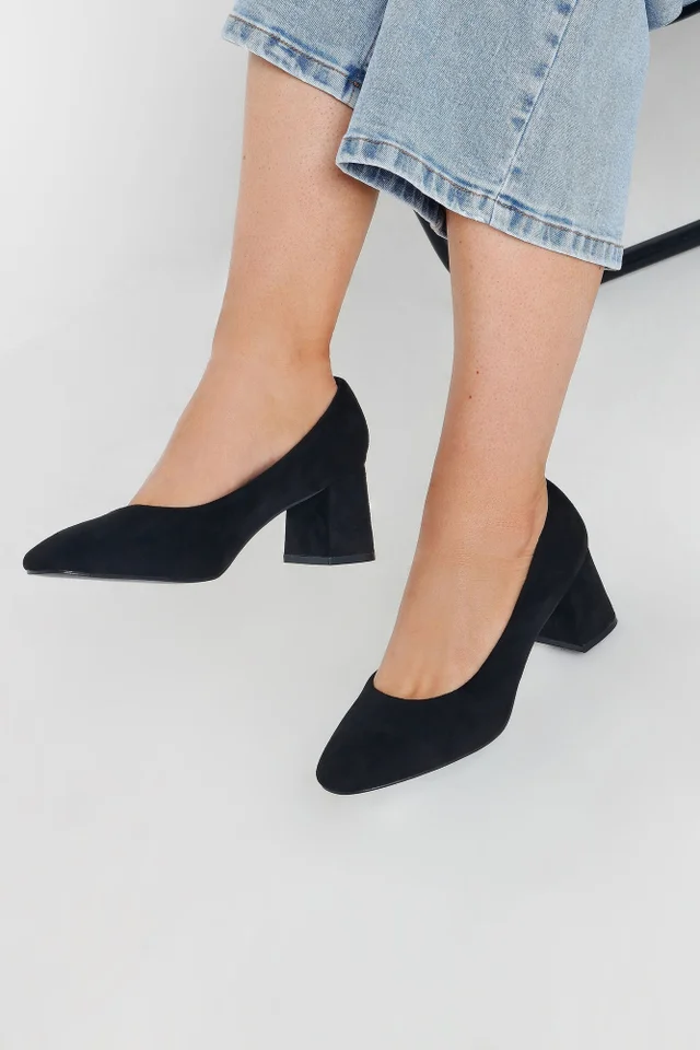 Yours Black Faux Suede Mid Block Heel Court Shoes In Extra Wide EEE Fit