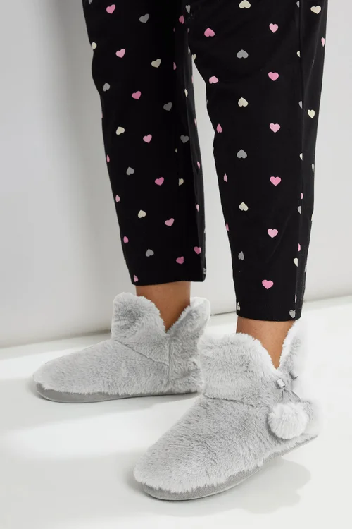 Yours Grey Pom Pom Faux Fur Boot Slippers - Size 7-8 Image 1