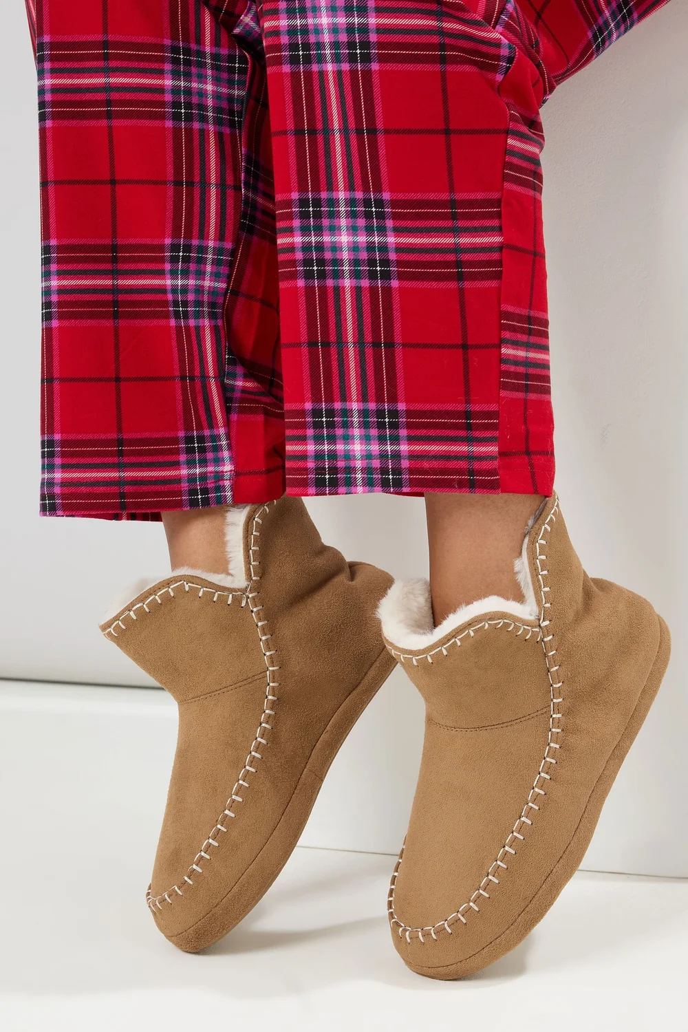 Yours Tan Brown Whipstitch Boot Slippers - Size 9-10 Image 1