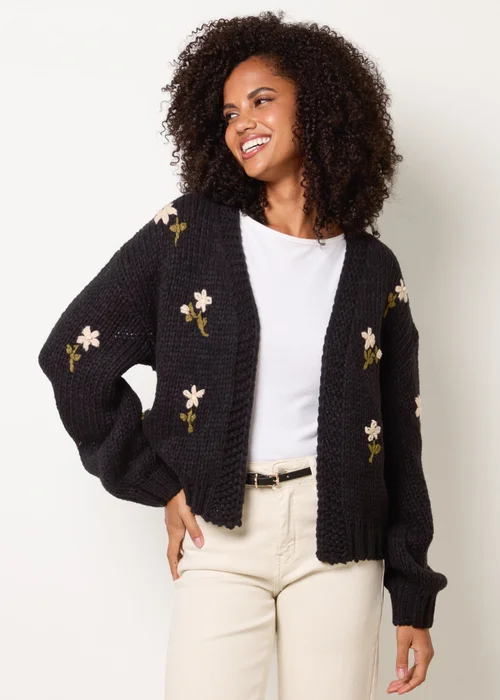 Blue Vanilla Black Flower Embroidery Detailed Cardigan - S/M Image 2