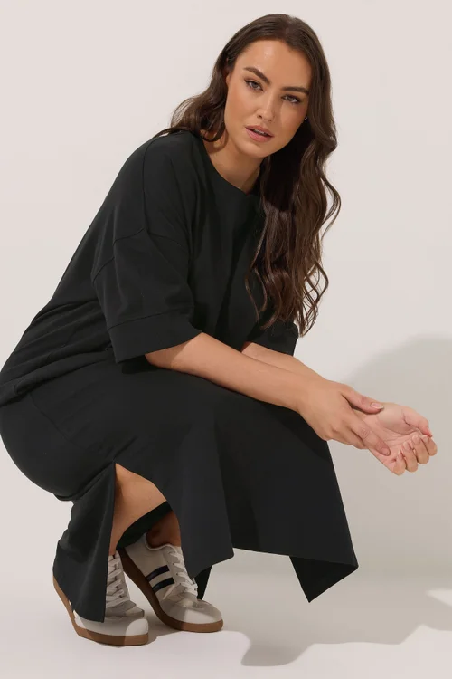 Yours Curve Black Heavyweight Throw On Dress - 22-24 Image 2