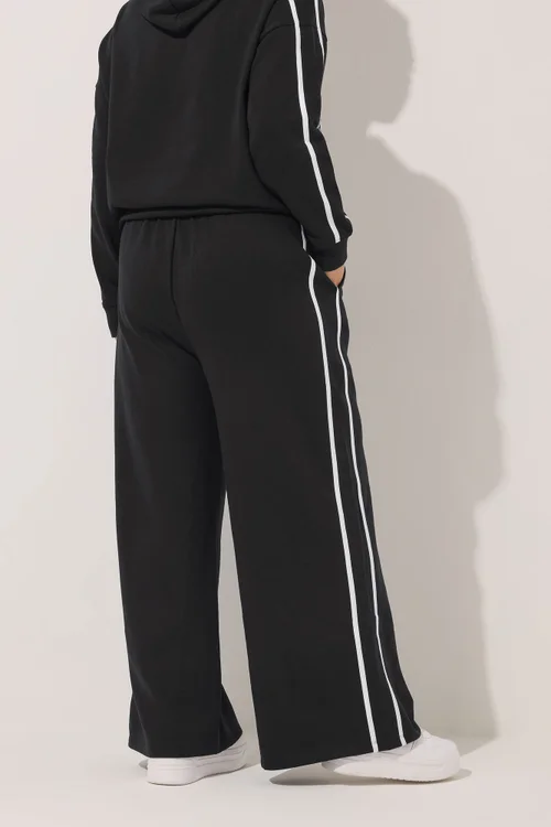 Yours Curve Black Wide Leg Side Stripe Joggers - 26-28 Image 4