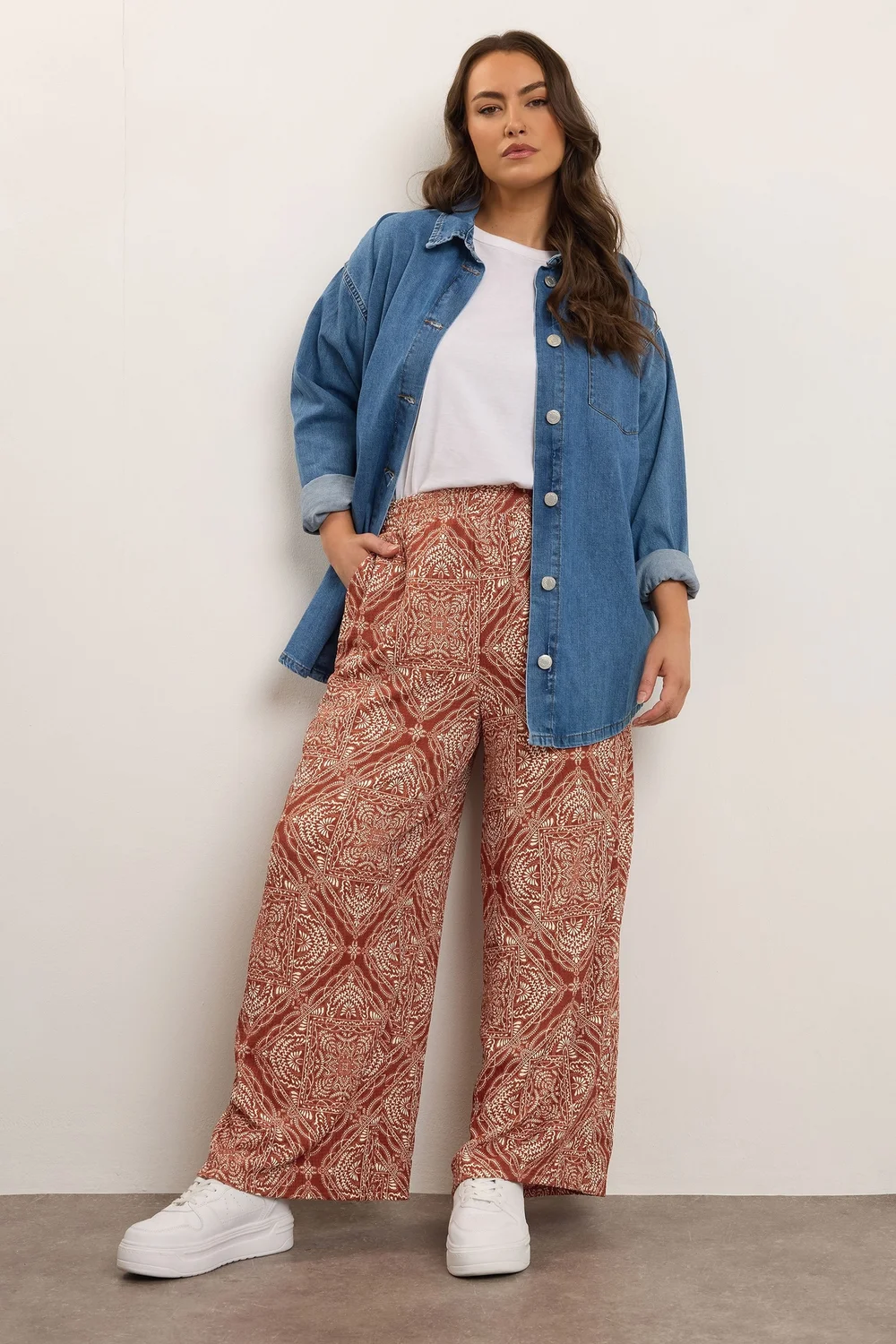 Yours Curve Rust Brown Paisley Crinkle Wide Leg Trousers - 26-28 Image 2