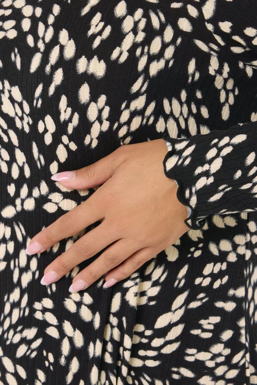 Yours Curve Black Abstract Print Ribbed Tunic Top - Size 30-32 Clothing Image 4