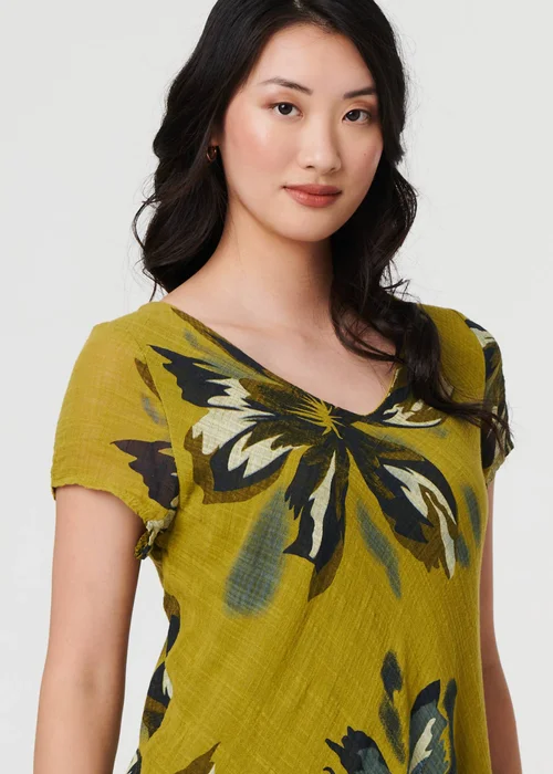 Izabel London Green Floral Short Sleeve Knee Length Dress - Size 8 Image 3