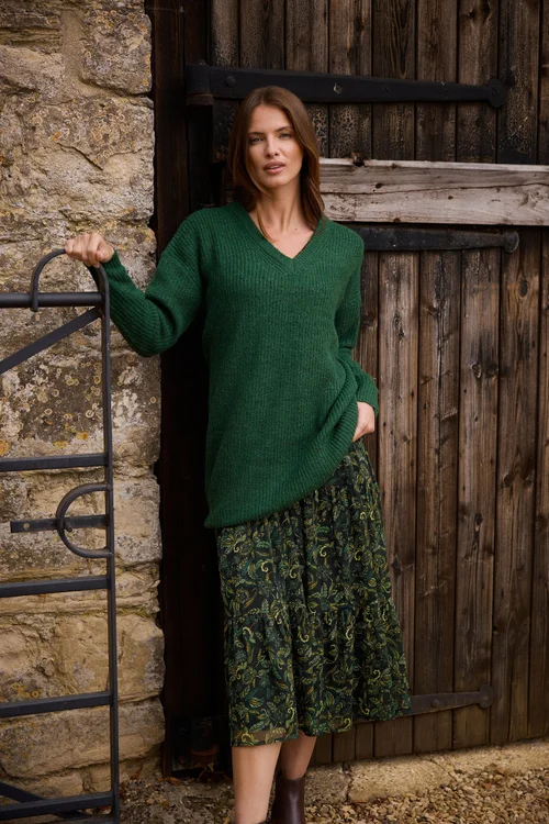 M&Co Green V-Neck Tunic Jumper - Size 18-20 Image 1