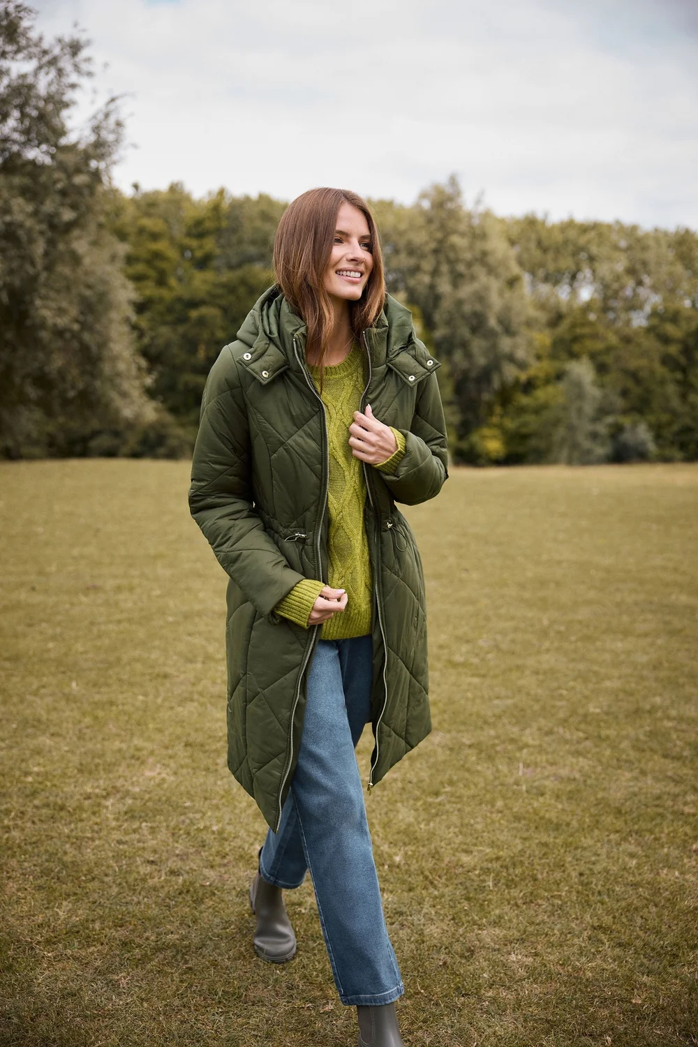 M&Co Khaki Green Diamond Quilted Coat - 18 Image 1