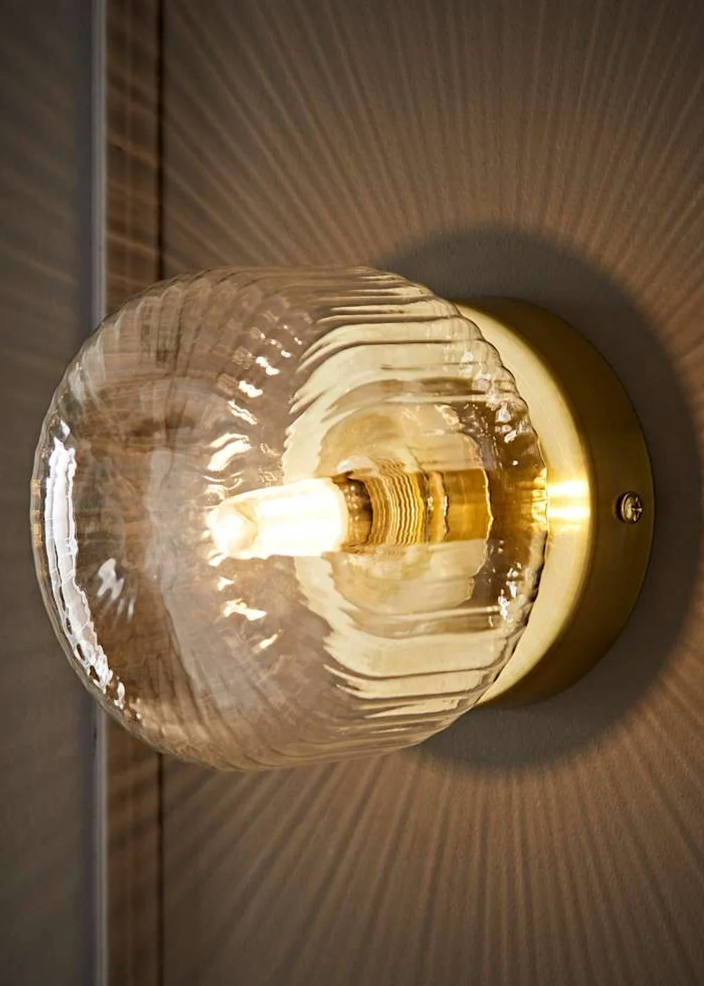 ValueLights Calpe Brushed Gold Flush Wall Light Ribbed Clear Shade - One Size Image 1