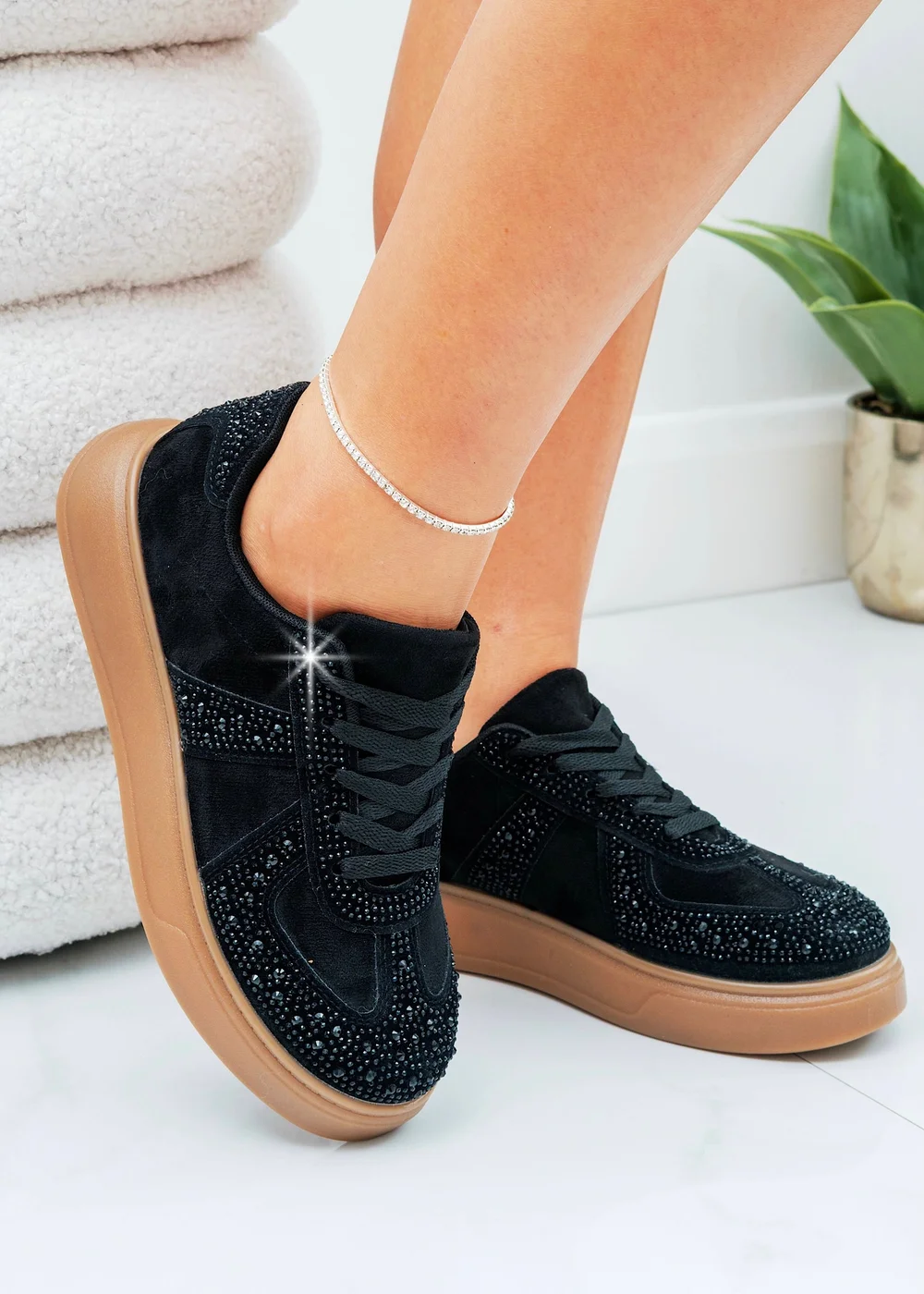 Love Lemonade Black Crystal Sprinkle Dash Trainers - Size 5 Image 1