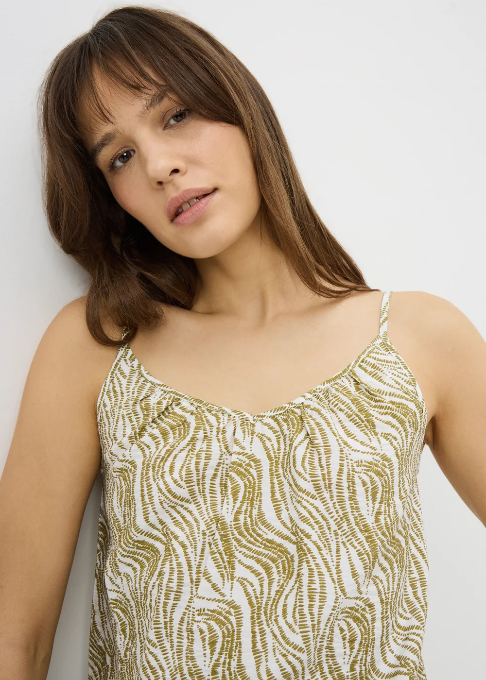 Green Printed Cami Top - Size 8 Image 2