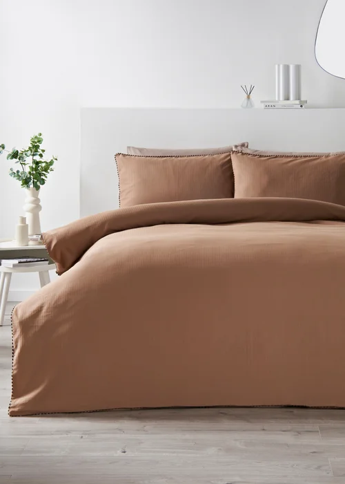 Natural Jacquard Scallop Duvet Set - Double Image 1