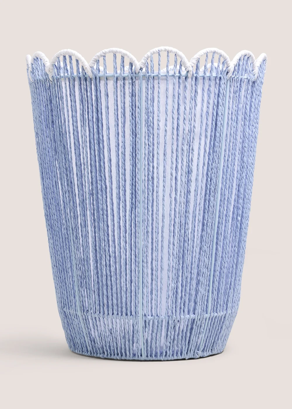 Blue Scallop Edge Laundry Basket Image 1