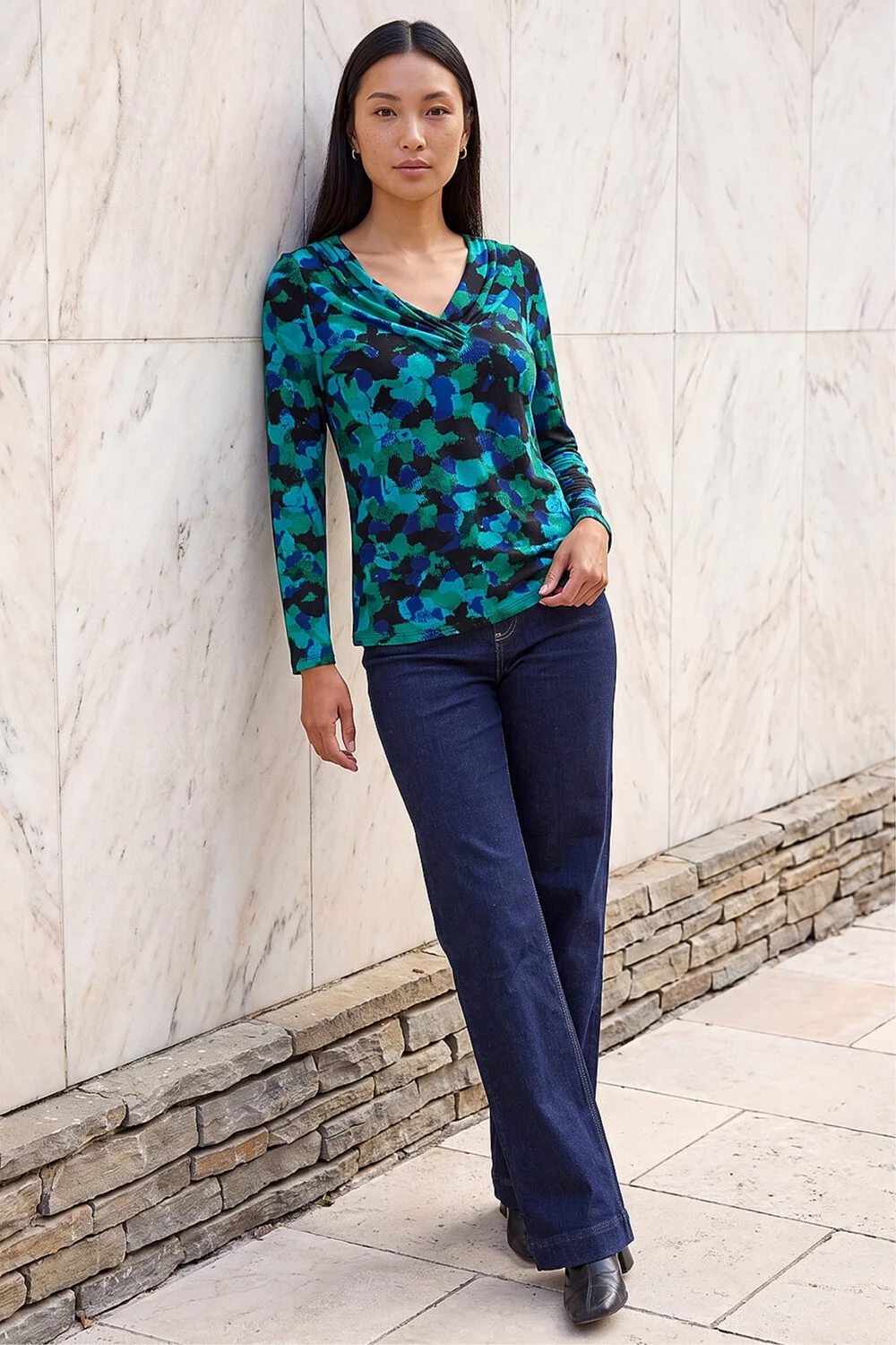 Roman Green Printed V-Neck Stretch Top - 12 Image 2