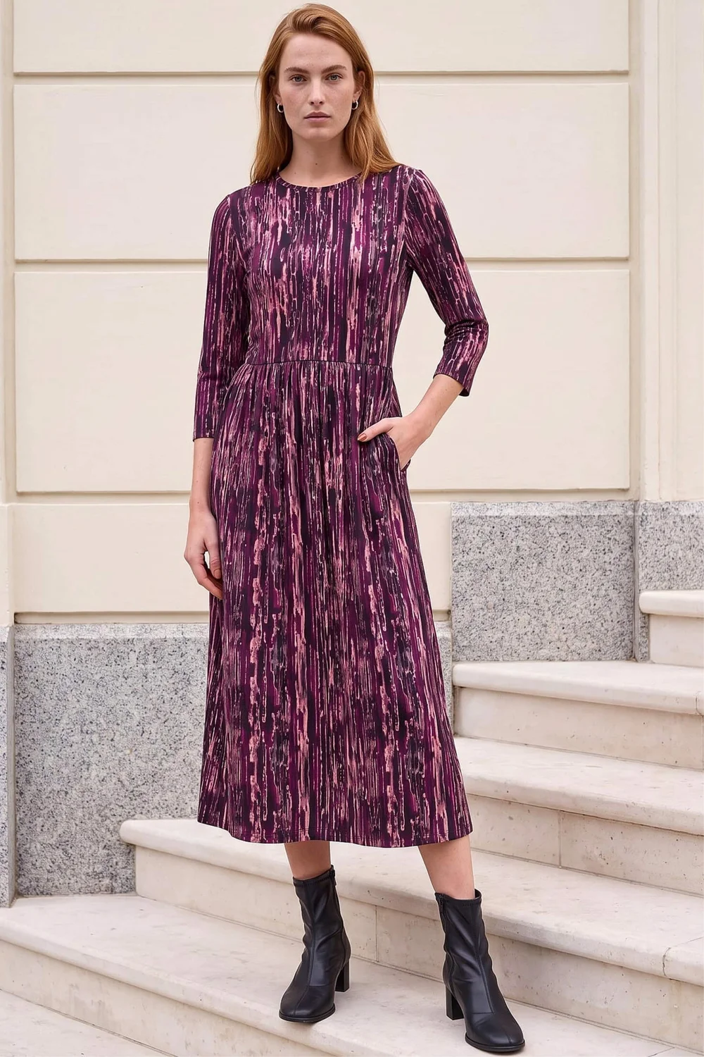 Roman Plum Abstract Print Stretch Midi Dress - 16 Image 1