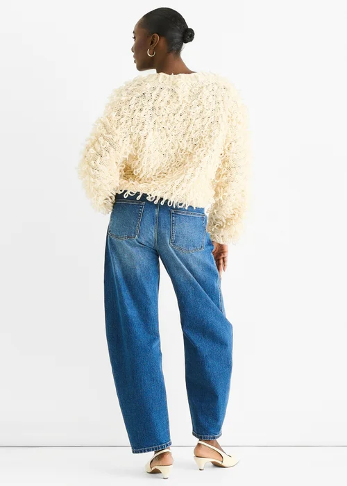 Gini London Cream Textured Loop Knit Crop Cardigan - M/L Image 2