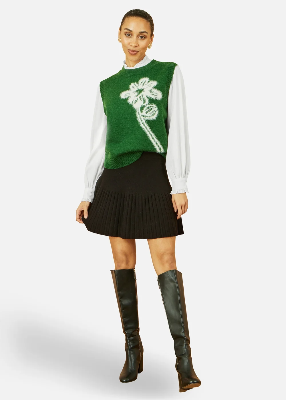 Yumi Green Knitted Flower Sleeveless Jumper Vest - Small Image 1
