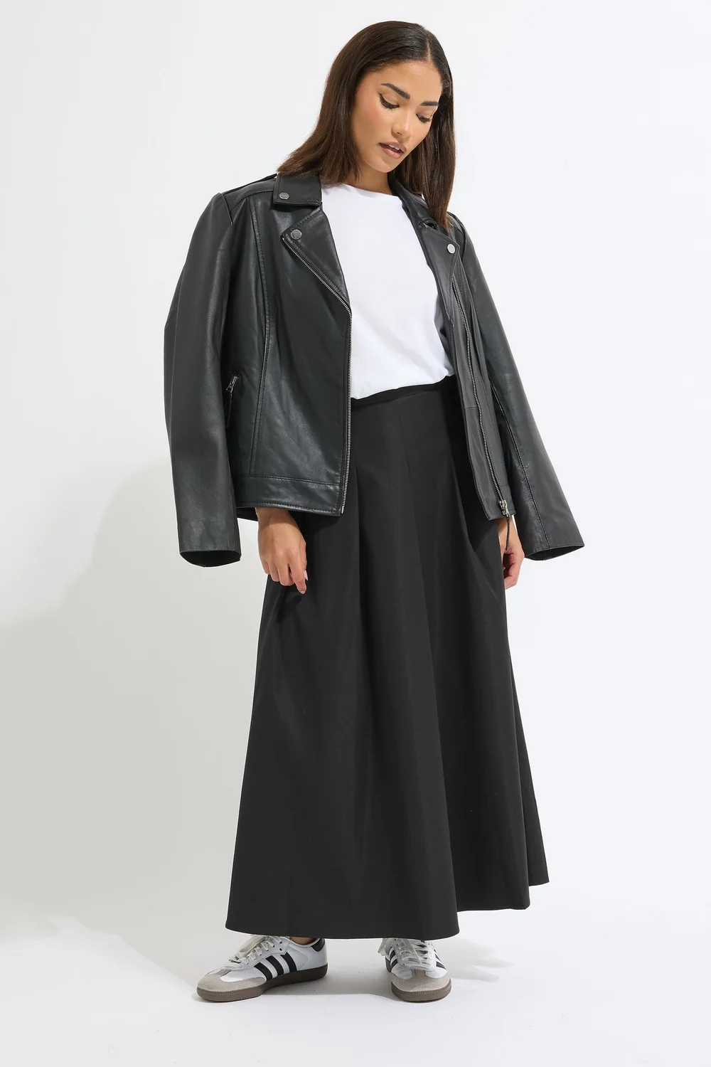 PixieGirl Petite Black Pleated Midaxi Skirt - Size 8 Image 1