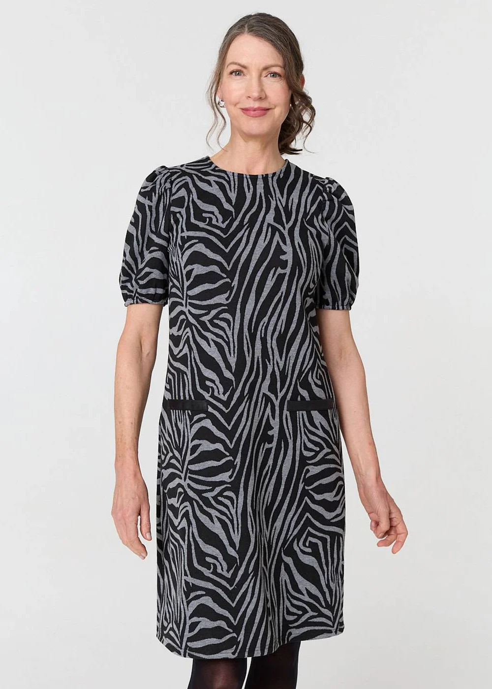 Izabel London Grey Animal Print Knee Length Shift Dress - 10 Image 1