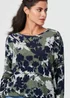 Izabel London Green Leaf Print Long Sleeve Relaxed Top - 8 Image 3