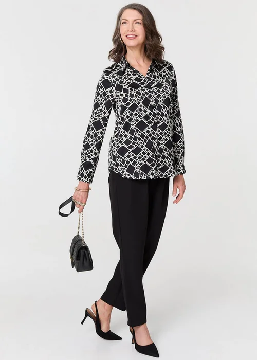 Izabel London Black Geo Print V-Neck Long Sleeve Shirt - 8 Image 4
