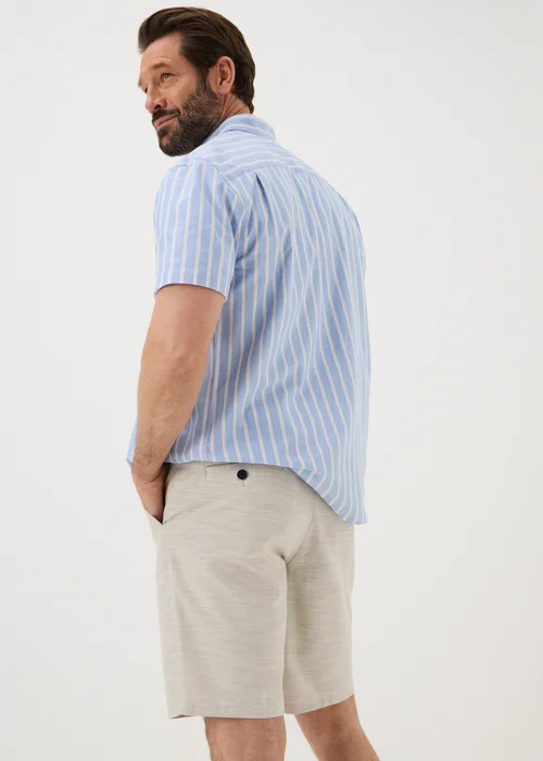 Lincoln Stone Textured Belted Shorts - 32 Image 2