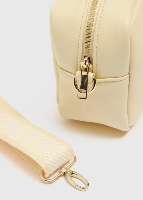 Butter Camera Bag - One Size Image 2