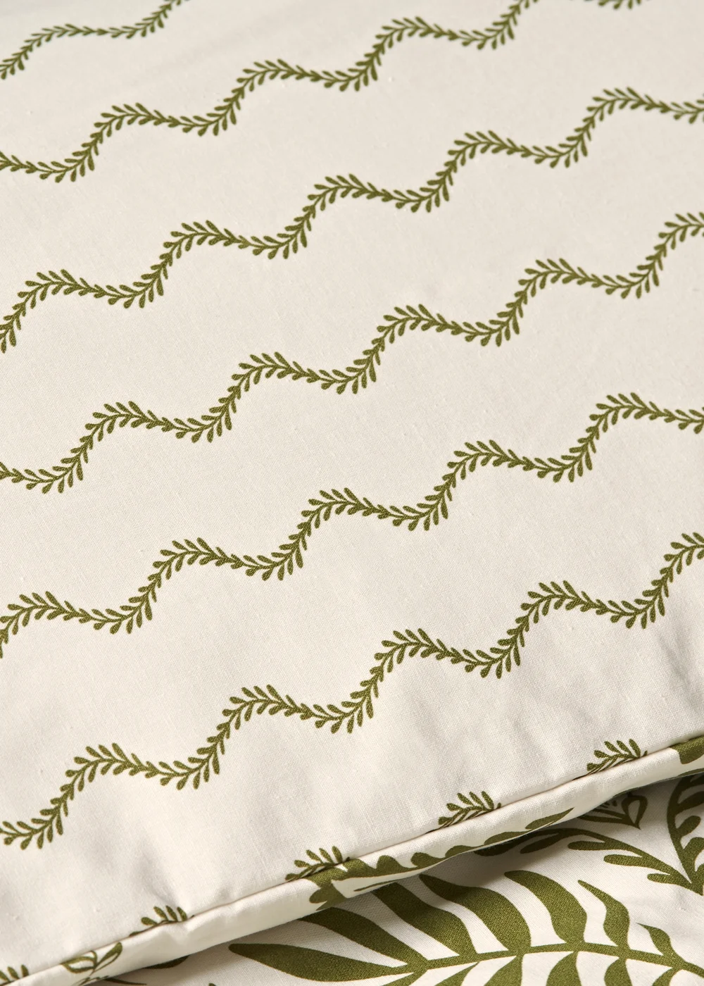 Green Palm Tile Duvet Set - Single Image 3