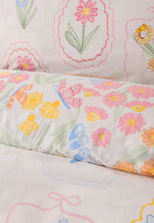 Multicolour Flower Cameo Duvet Set - Single Image 3