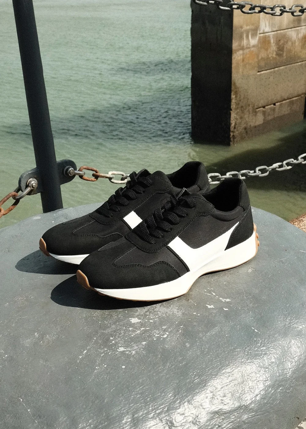 Linzi Hustle Black Suede Mix Sports Trainers - Size 7 Image 1