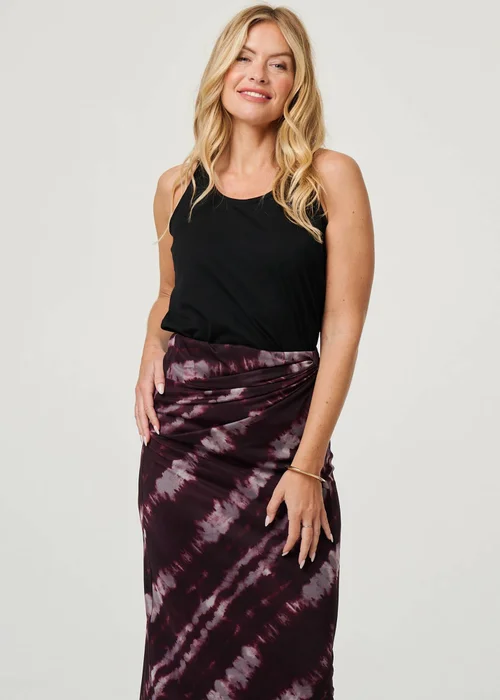 Izabel London Burgundy Tie Dye Ruched High Waist Midi Skirt - 10 Image 4