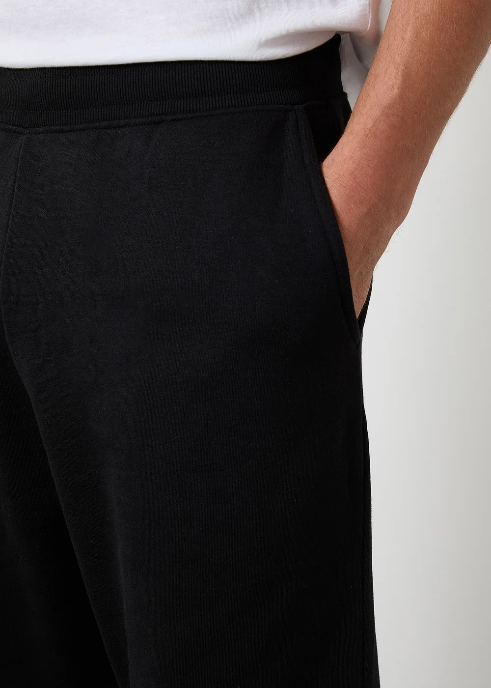 Threadbare Black Relaxed Fit Cuffed Joggers - S Image 4