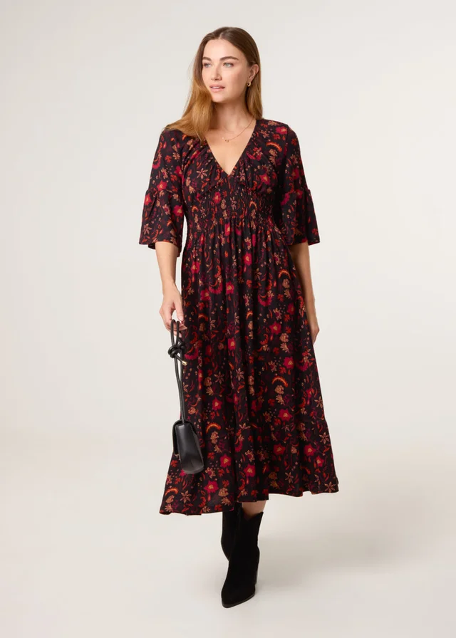 Blue Vanilla Black Paisley Shirred Waist V Neck Midi Dress