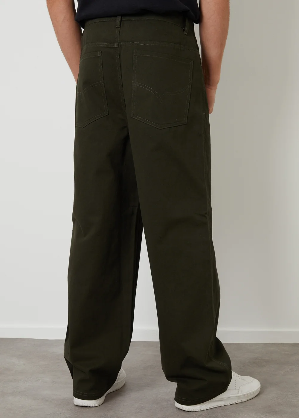 Threadbare Green Baggy Fit 5 Pocket Chino Trousers - 32/L32 Image 2