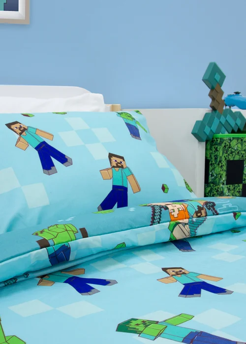 Minecraft Level Up Blue Duvet Cover - Single Image 4