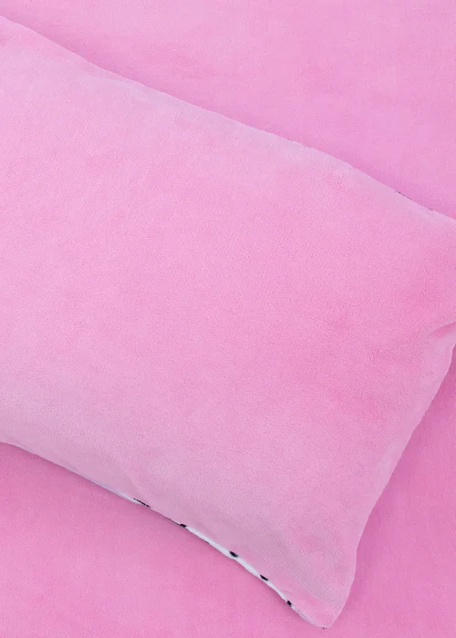 Hello Kitty Chill Pink Fleece Duvet Cover Set - Single Image 4