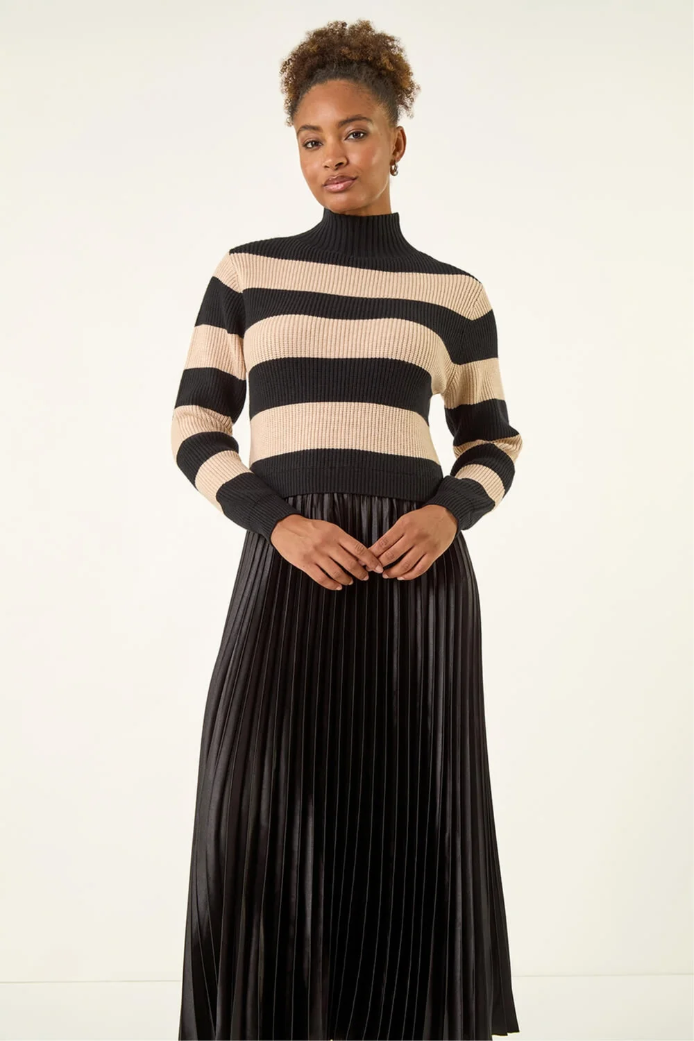 Roman Black Stripe Knit Pleated Dress - 16 Image 2
