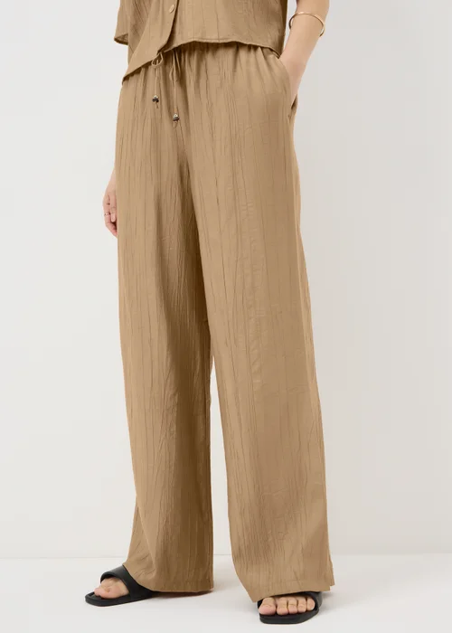 Caramel Crinkle Textured Wide Leg Co Ord Trousers - 8 S Image 2