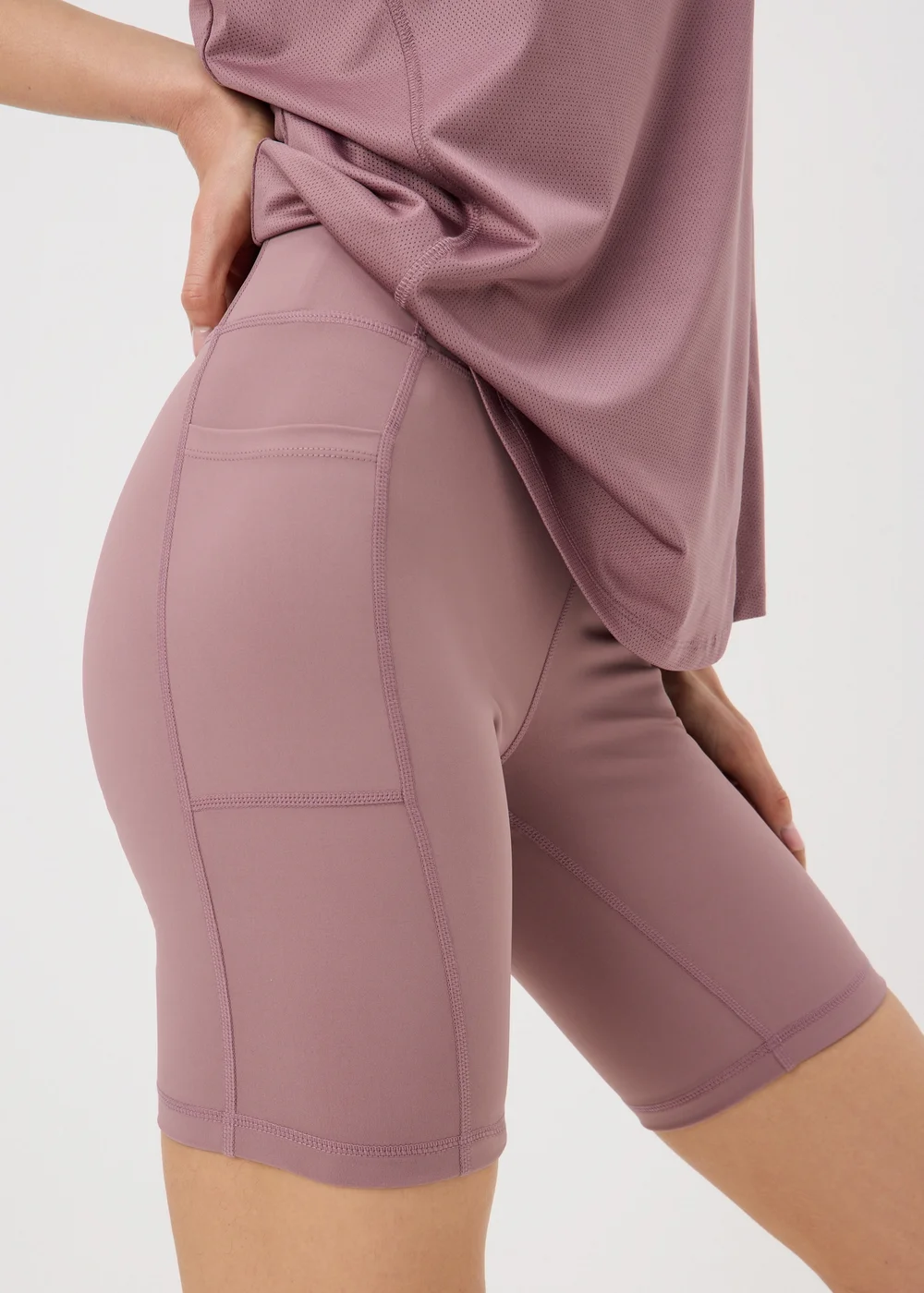 Souluxe Pink Cycling Shorts - Size 6 Image 2