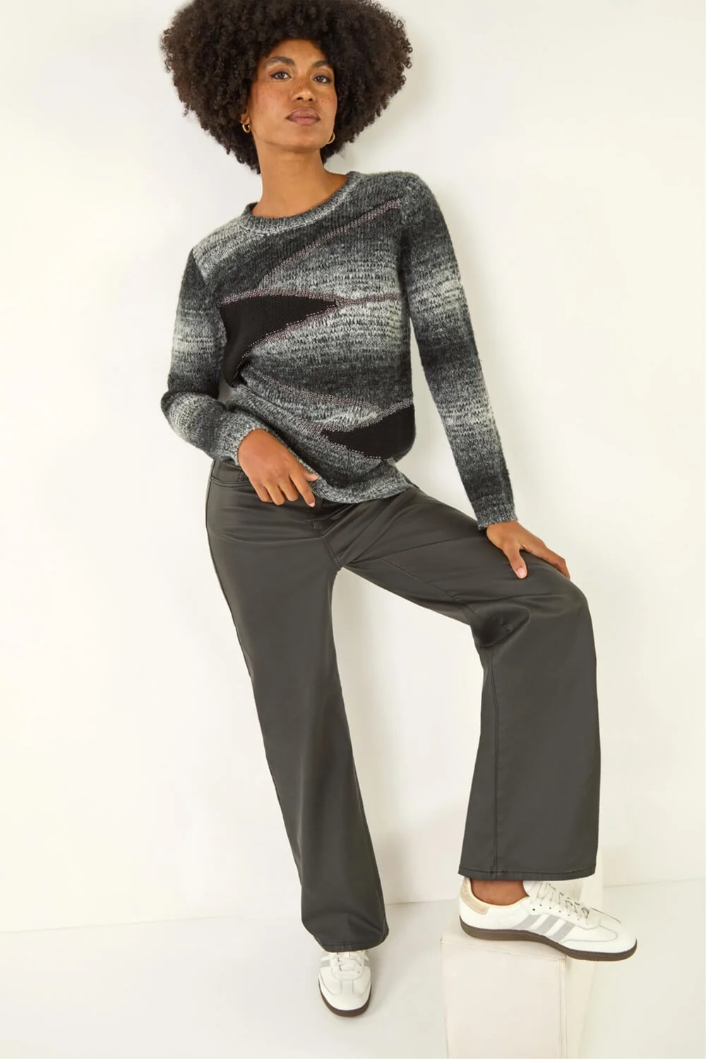 Roman Black Colour Block Knit Jumper - Size 18 Image 1