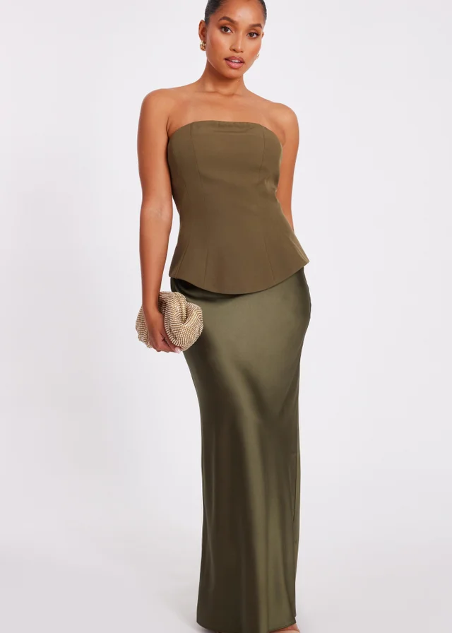 Quiz Green Petite Satin Hem Midaxi Dress