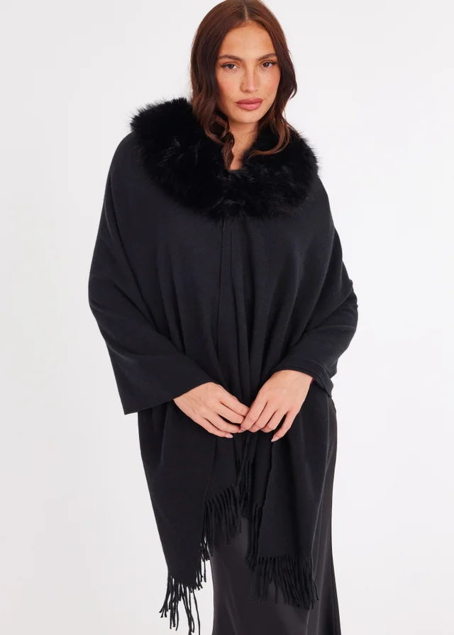 Quiz Black Long Knit Tassel Cape