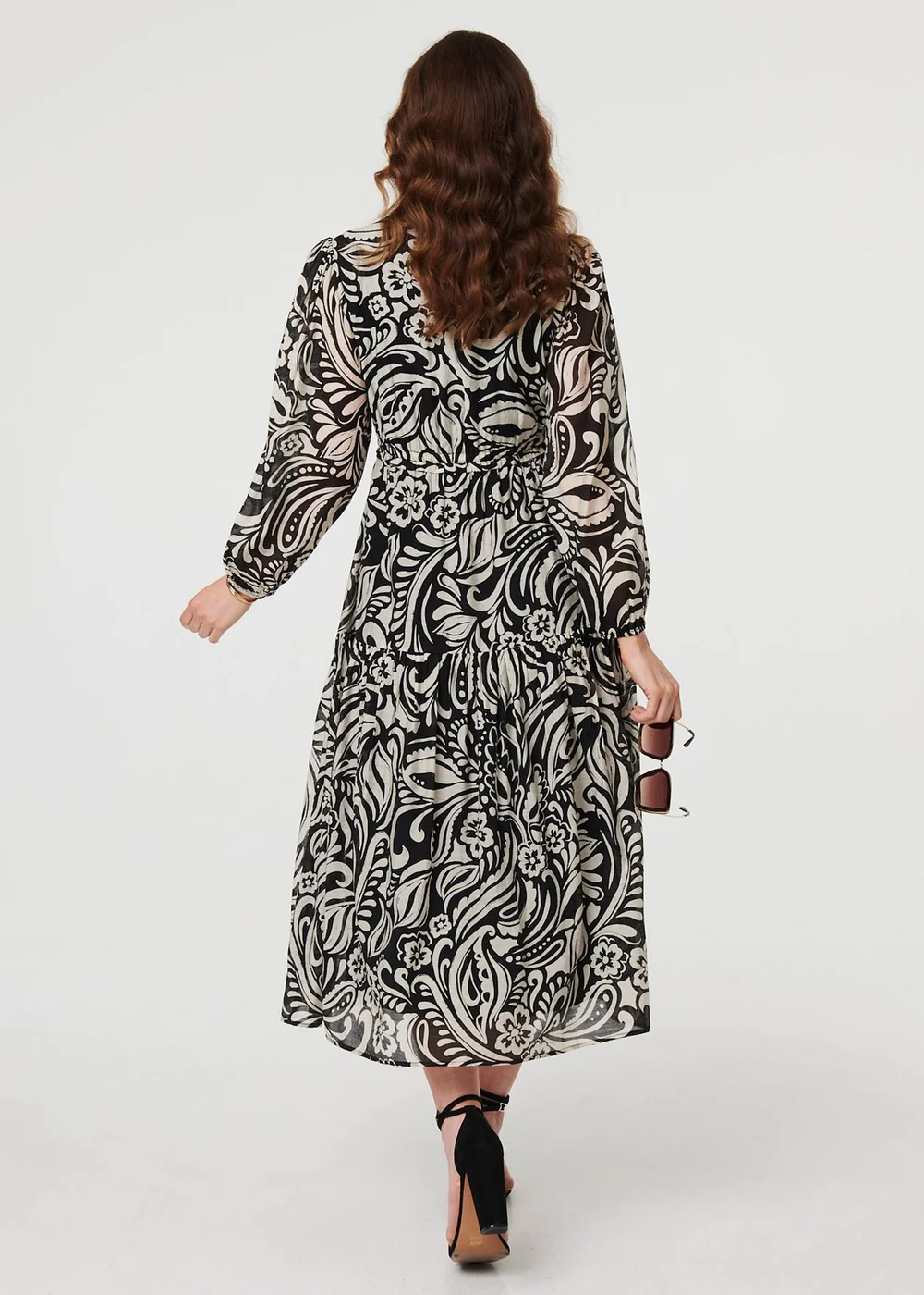 Izabel London Black Printed Layered Long Sleeve Maxi Dress - 16 Image 2