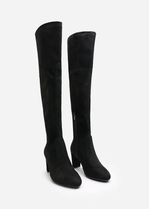 Where's That From Winnie Black Suede Low Kitten Heels - Size 5 Image 3