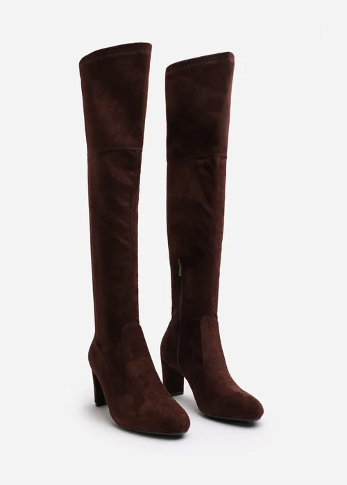 Where's That From Winnie Brown Suede Low Kitten Heels - Size 9 Image 4