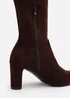 Where's That From Winnie Brown Suede Low Kitten Heels - Size 9 Image 5