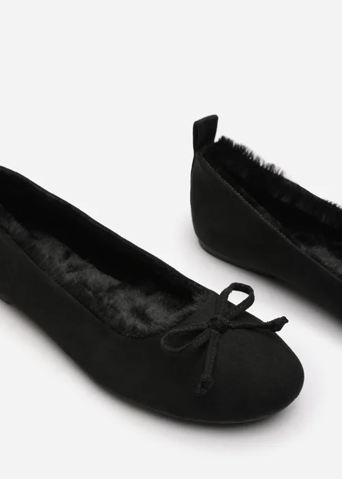 Wheres That From Cassia Black Suede Faux Fur Fluffy Slippers - Size 7 Image 4