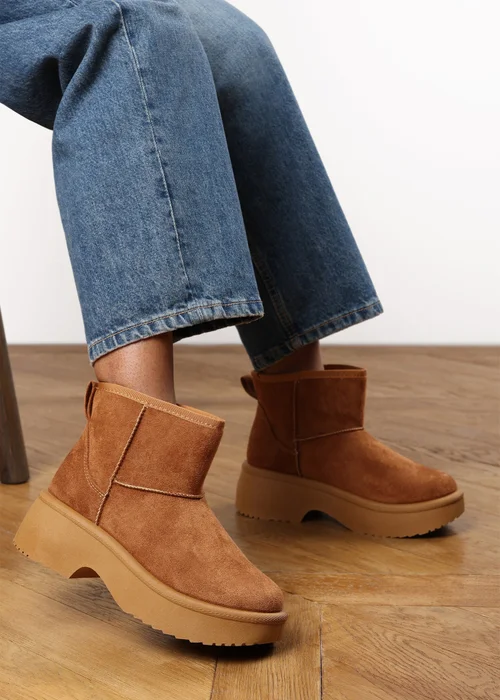 Where's That From Darcy Chestnut PU Platform Ankle Boots - Size 4 Image 2